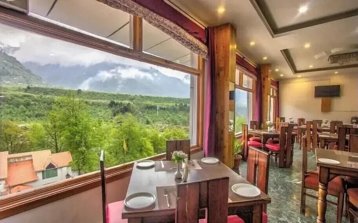 Манали: Manali Valley Resort