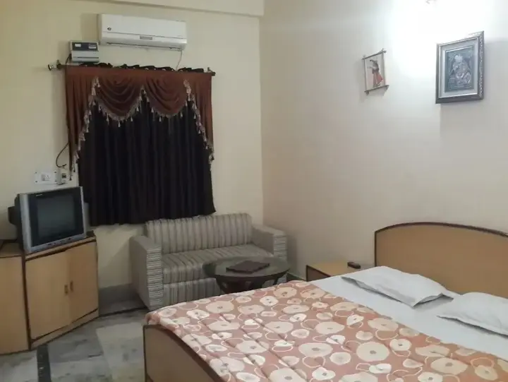 Матхура: Hotel Muskan