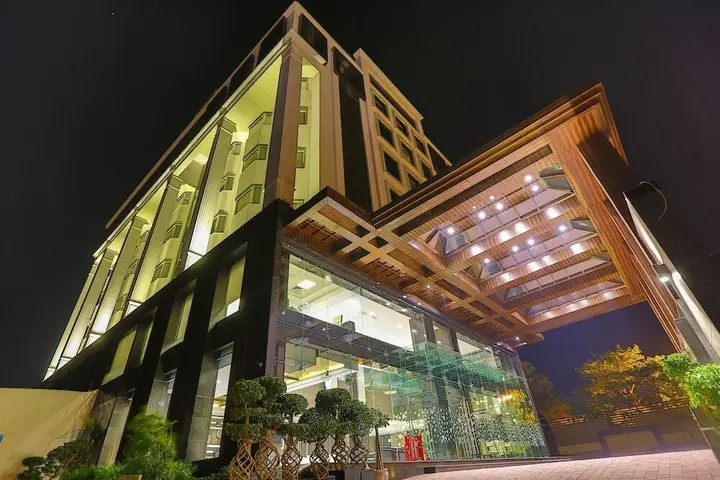 Лакхнау: Ranjee's Hotel