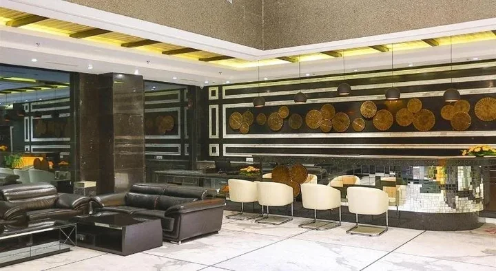 Лакхнау: Ranjee's Hotel