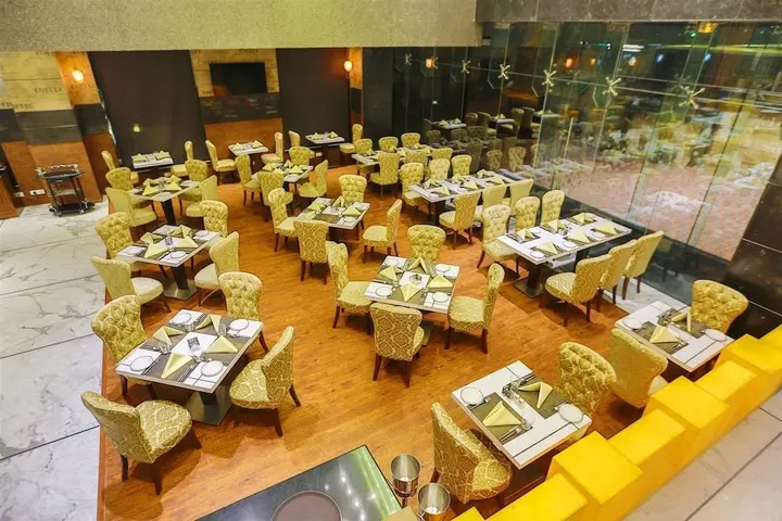 Лакхнау: Ranjee's Hotel
