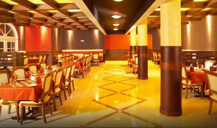 Триссур: Hotel Luciyapalace