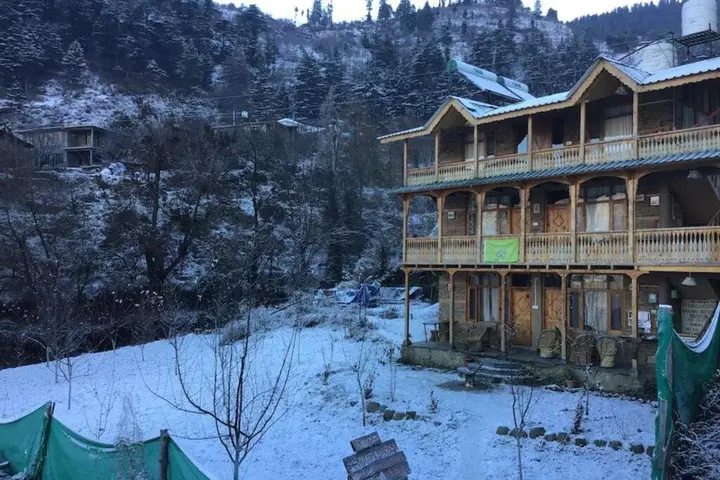 Наггар: Himalayan Brothers Adventure