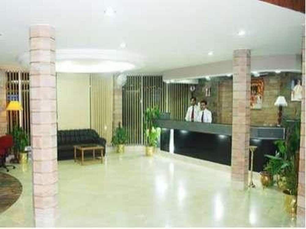 Катра: Hotel Bali Resorts