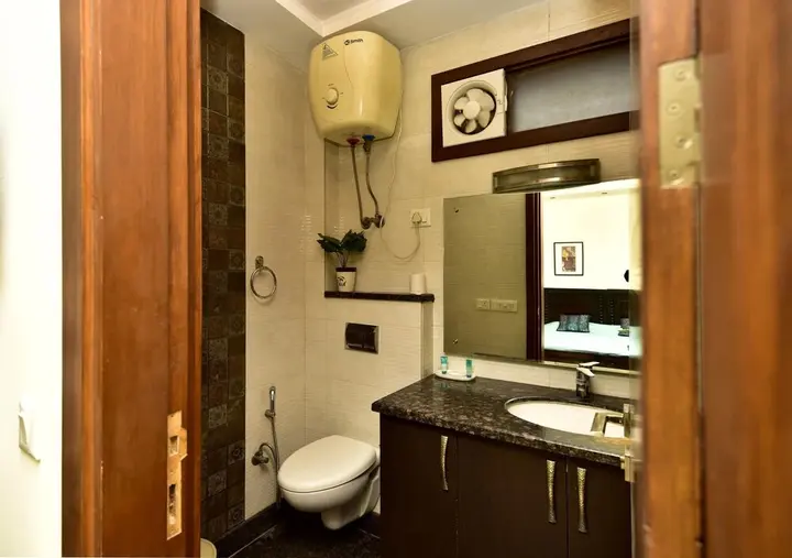 Нью-Дели: Woodpecker Service Apartments - Green Park