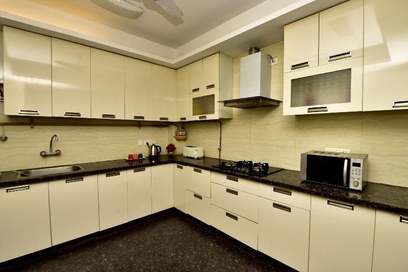Нью-Дели: Woodpecker Service Apartments - Green Park