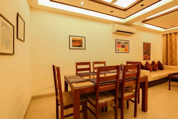 Нью-Дели: Woodpecker Service Apartments - Green Park