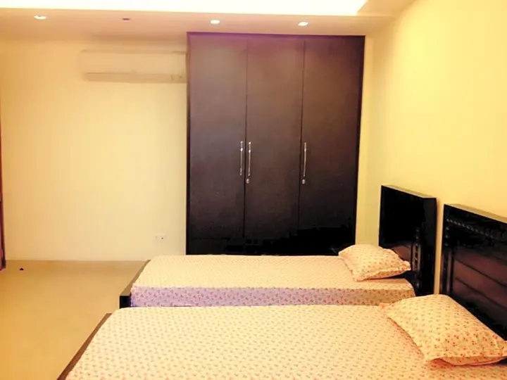 Нью-Дели: Woodpecker Service Apartments - Green Park