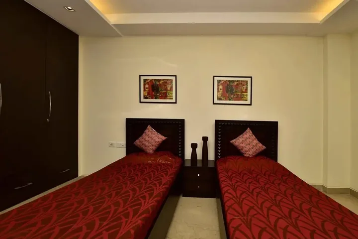 Нью-Дели: Woodpecker Service Apartments - Green Park
