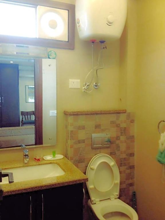 Нью-Дели: Woodpecker Service Apartments - Green Park