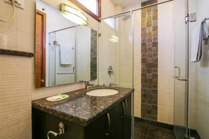 Нью-Дели: Woodpecker Service Apartments - Green Park