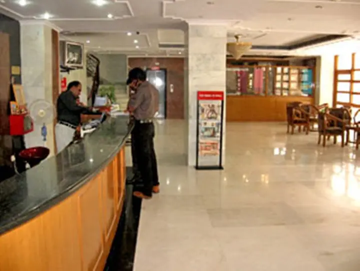 Нью-Дели: Hotel Regent Continental