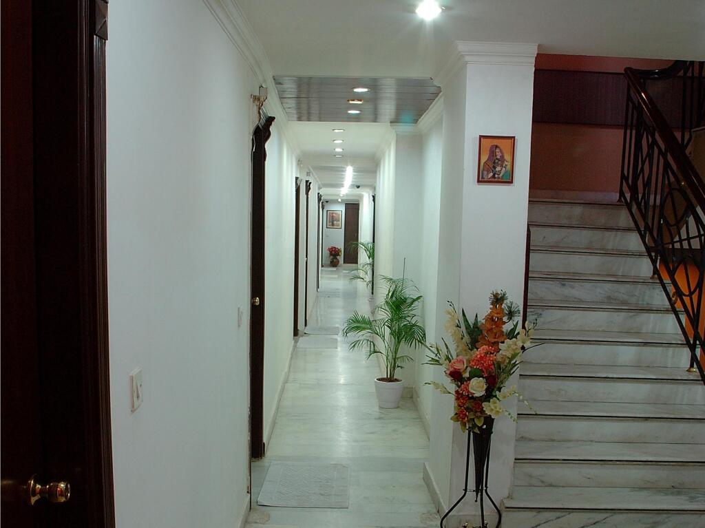 Нью-Дели: Hotel Regent Continental