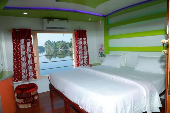 Аллеппи: Beachparadise Daycruise houseboat