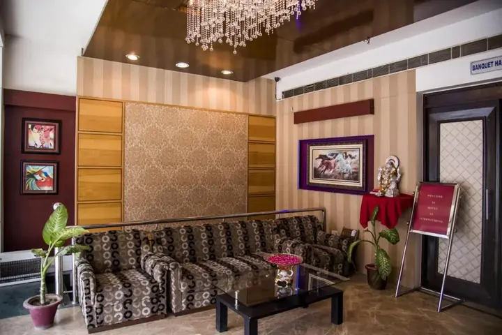 Лакхнау: Collection O 30858 Hotel SP ROOMS