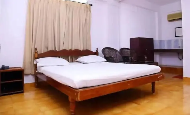 Кумараком: Dubai Hotel Kumarakom