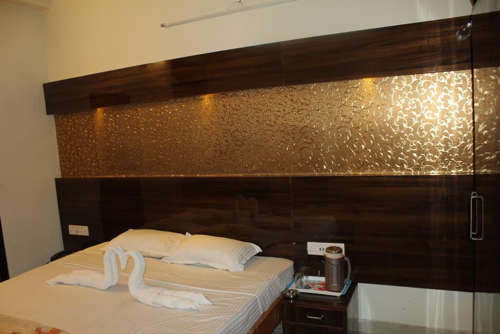 Джайпур: Hotel Crown Plaza