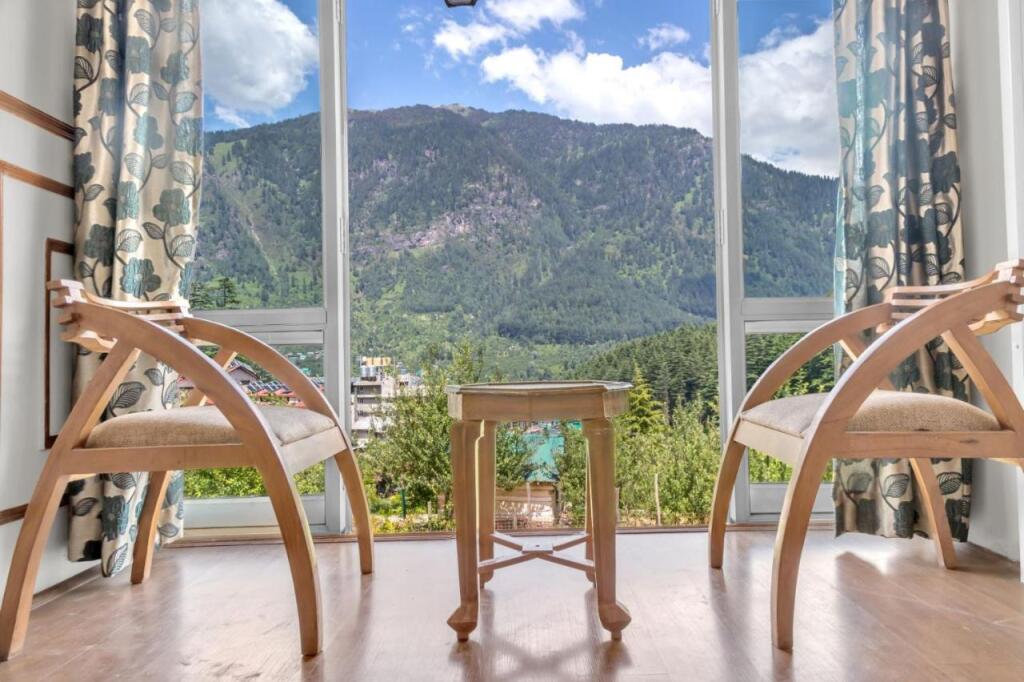 Манали: Sparsh Resort