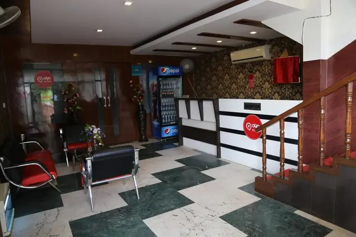 Чандигарх: Hotel Neelkamal