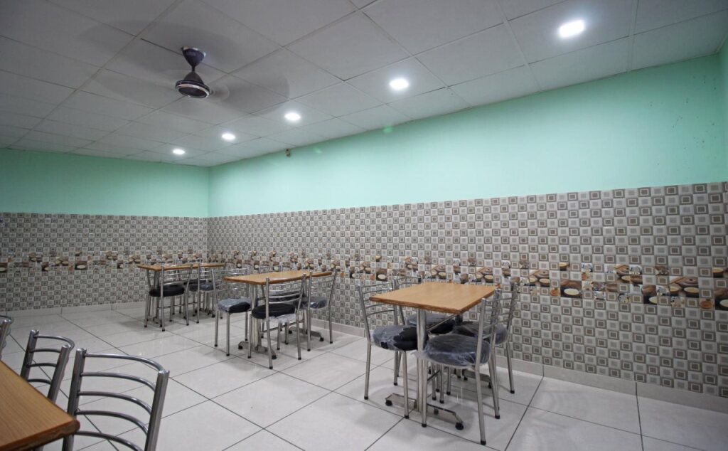 Катра: Hotel JMK International