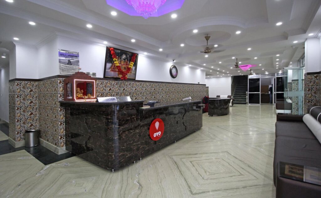 Катра: Hotel JMK International