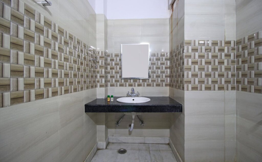 Катра: Hotel JMK International