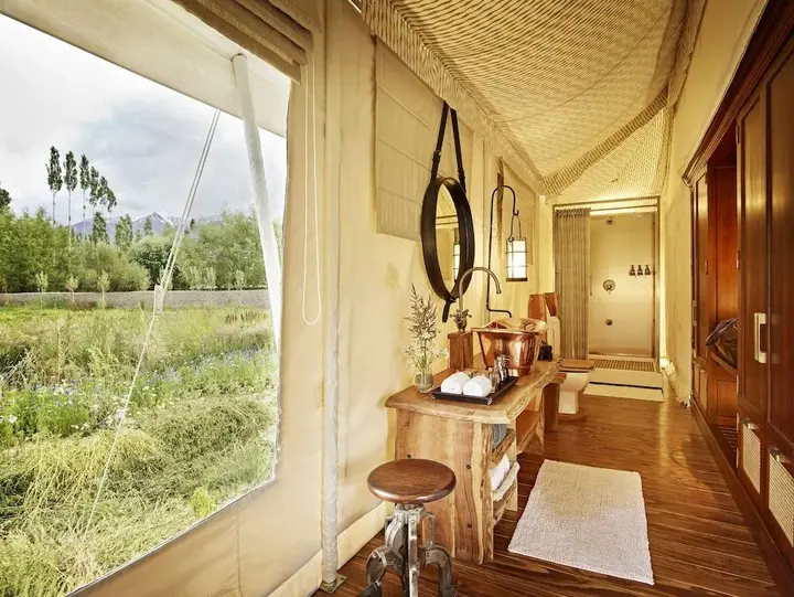Лех: Chamba Camp Thiksey