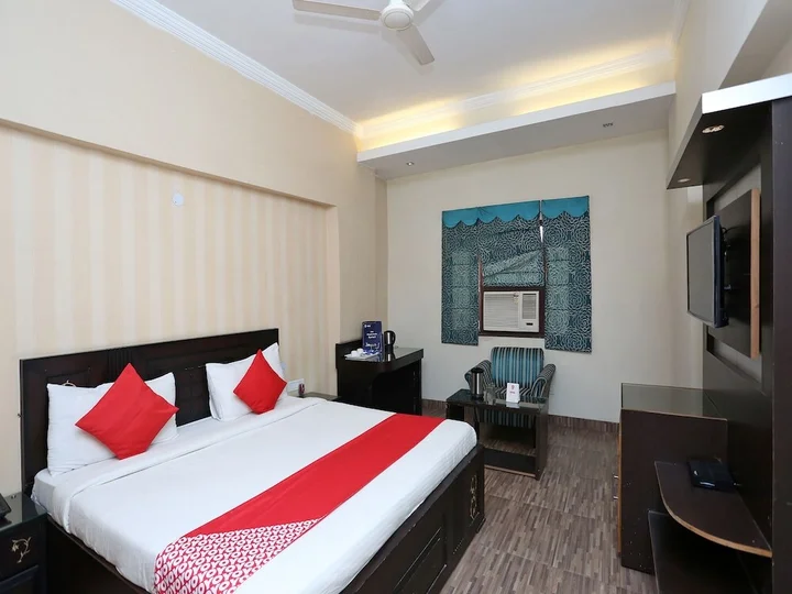 Лакхнау: Shimla Resort