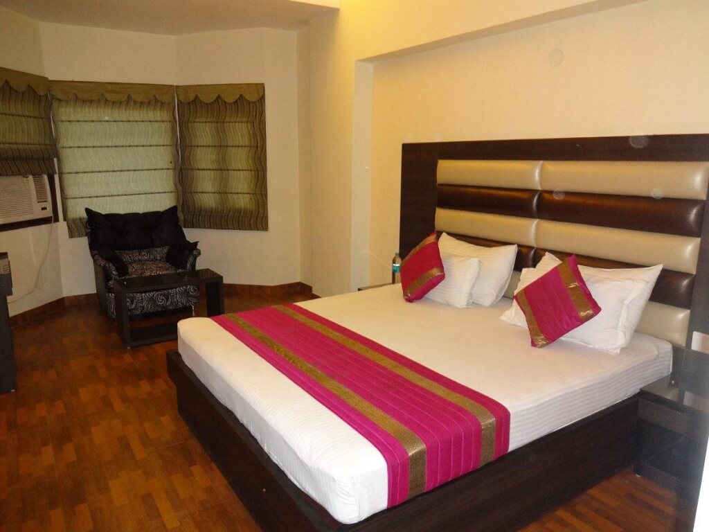 Лакхнау: Shimla Resort