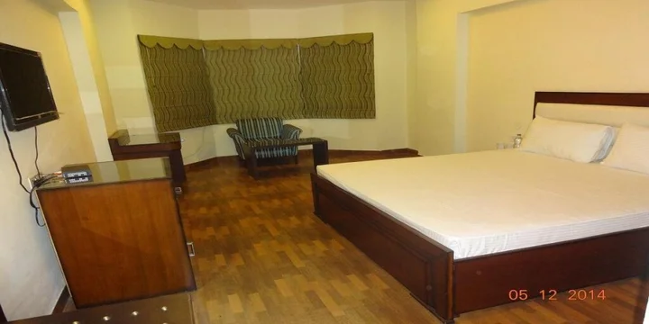 Лакхнау: Shimla Resort