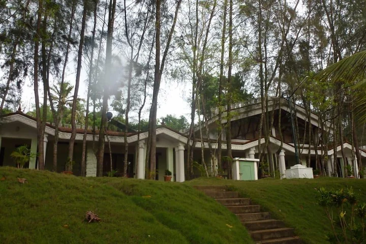 Каппил: Aadithyaa Resorts