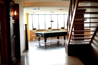 Чакан: Hotel Stonarc