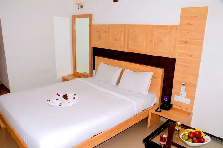 Чакан: Hotel Stonarc