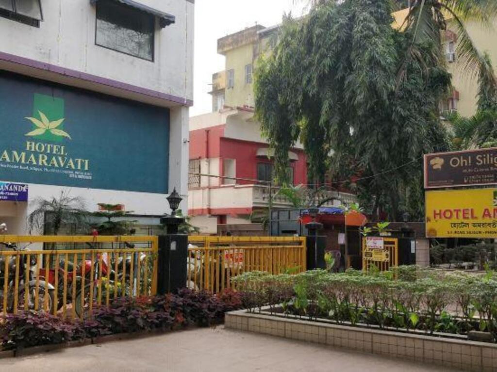 Силигури: Hotel Amaravati,Siliguri