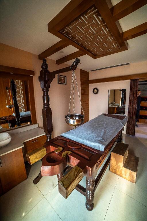 Дехрадун: Hotel JSR Continental