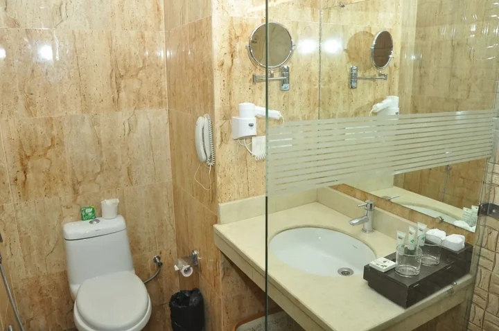 Дехрадун: Hotel JSR Continental