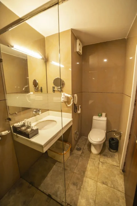 Дехрадун: Hotel JSR Continental