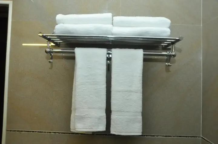 Дехрадун: Hotel JSR Continental