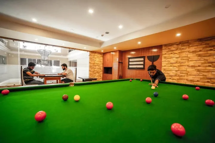Дехрадун: Hotel JSR Continental