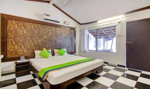 Ашвем: Tahira Beach Resort
