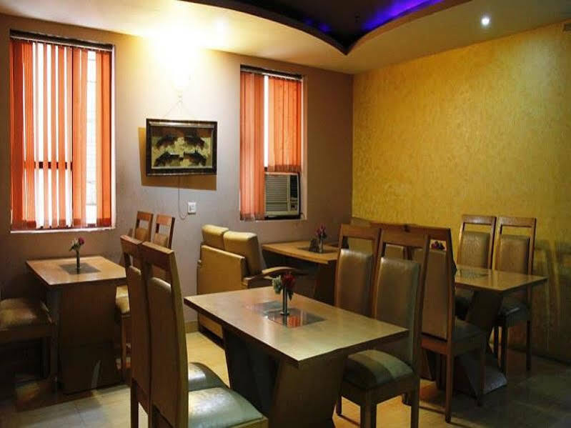 Гуруграм: Modesty Hotels