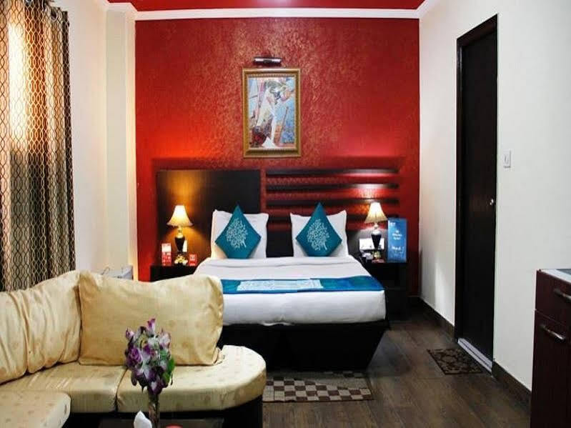Modesty Hotels — фото 1