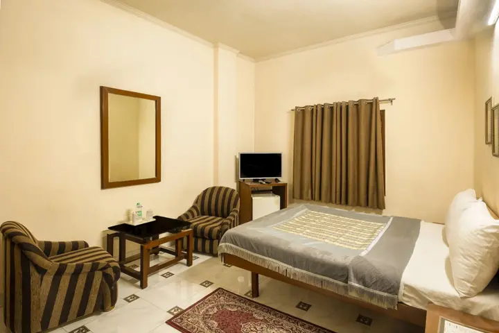 Нью-Дели: Airport Hotel