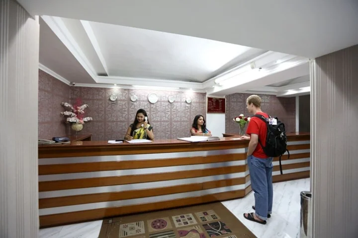 Нью-Дели: Airport Hotel