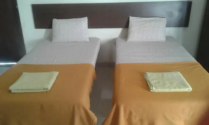 Нашик: Samudra Service Apartment