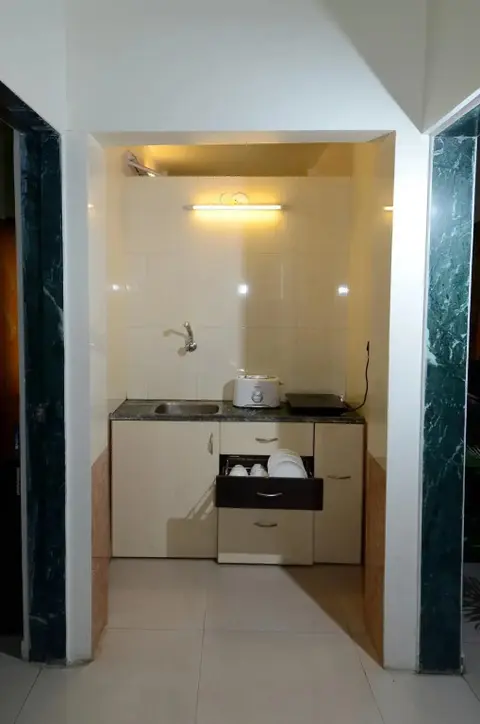 Нашик: Samudra Service Apartment