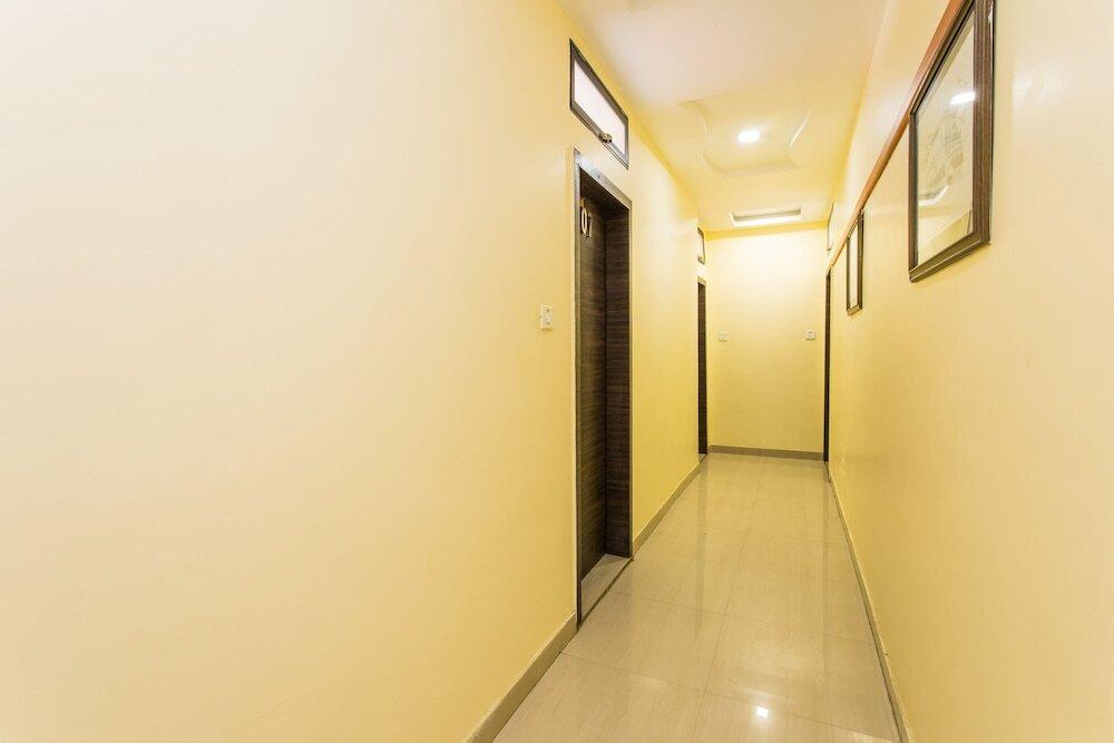 Удджайн: OYO 2942 Hotel Suryodaya