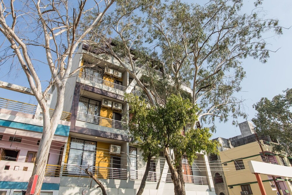 Удджайн: OYO 2942 Hotel Suryodaya