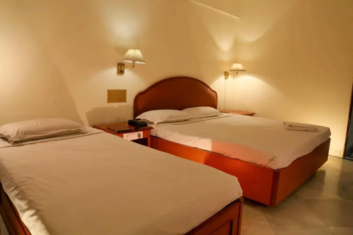 Эроде: Hotel Le Jardin