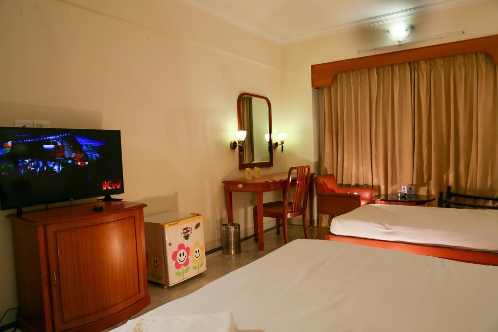 Эроде: Hotel Le Jardin